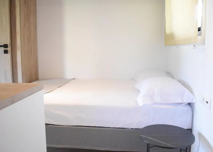 Apartament Agrokipos Tiny *